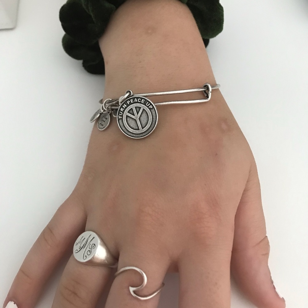 Super cute silver Alex and Ani bracelet!!